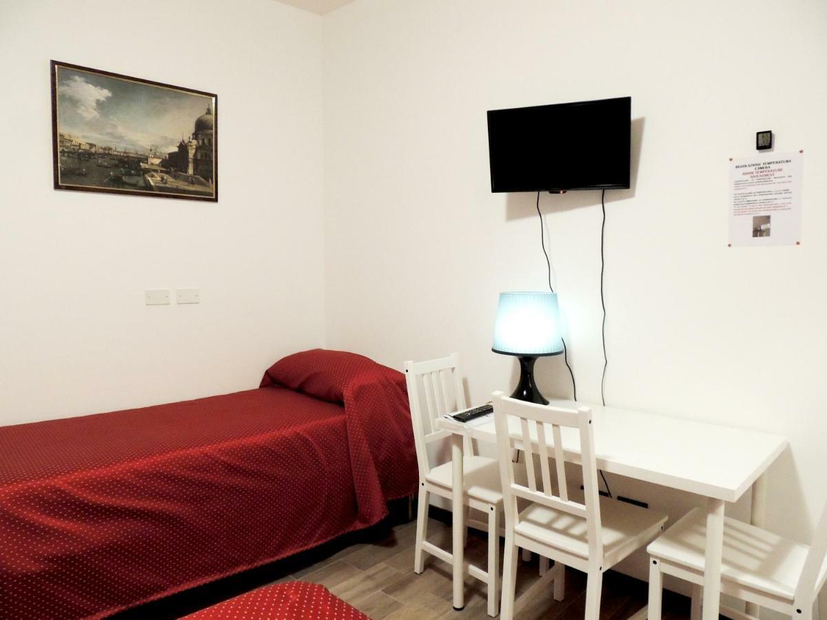 Foresteria Re Artu Albairate Buitenkant foto